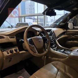 كاديلاك اسكاليد